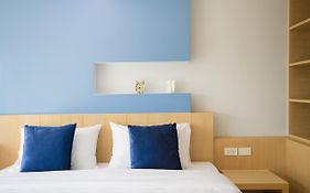 คาริสม่า เรสซิเดนซ์ (SHA Extra Plus)